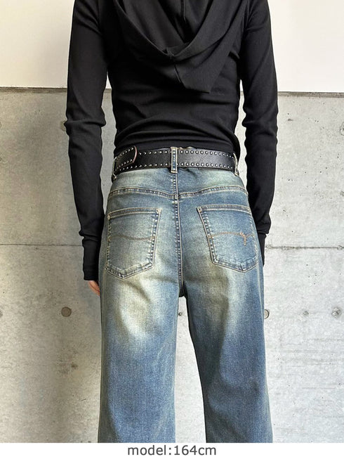 フェイクレザースタッズベルト